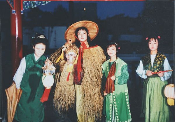 燕子|趣谈《红楼梦》：贾宝玉为何要与鱼儿、燕子说话？