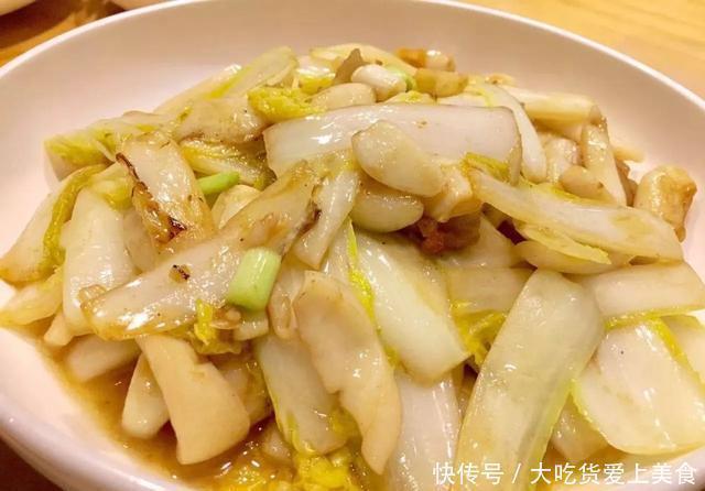 炒大白菜|炒白菜,直接下锅就废了,牢记3个小诀窍白菜又脆又嫩