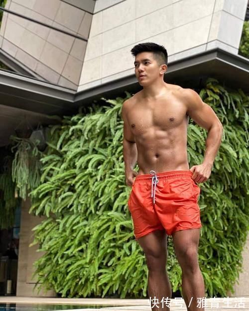 人鱼|肌肉型男的人鱼线立体且性感,行走天地间就是靠着努力雕琢的自信