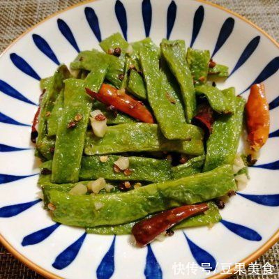 家常菜|#巨下饭的家常菜#干煸扁豆角