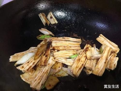 带鱼|腐竹炖带鱼,全新的搭配方式,全新的味道感觉