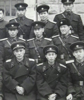 医生|他是猛将,比王近山更猛,中9弹负伤7次,转移时亲自用担架抬伤员