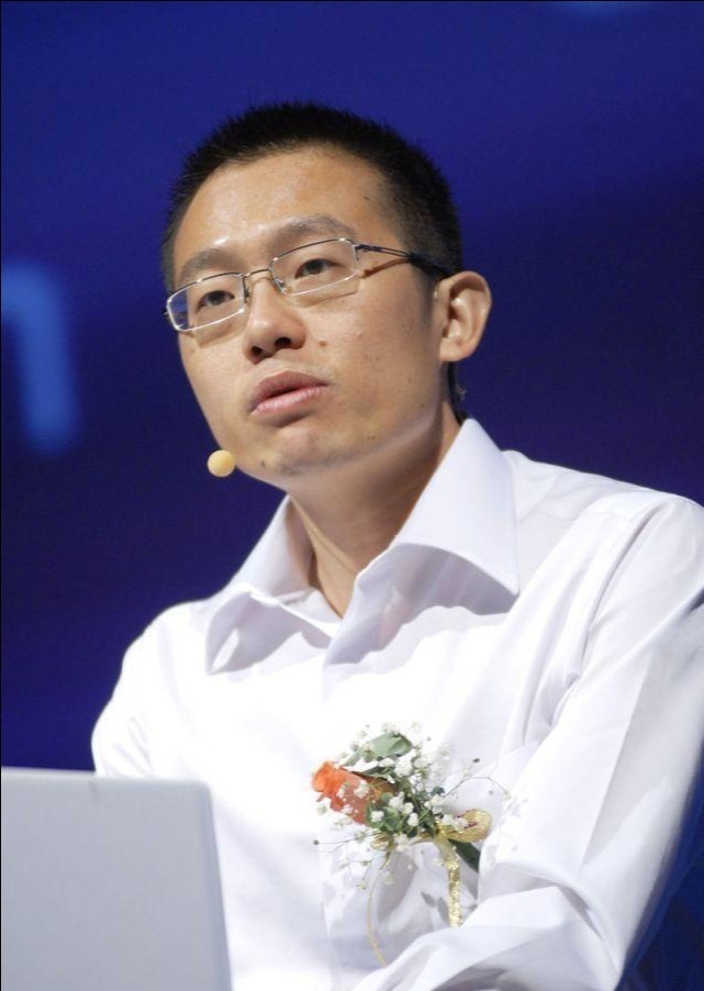 任正非|任的爱徒的背叛让华为损失上亿,无路可走再回头,任正非的回应让人无法理解