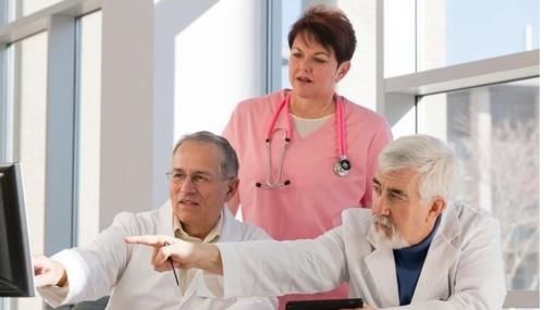 型糖尿病|大蒜是糖尿病的“发物”?医生:4物尽量少吃,忍住不吃就算赢了