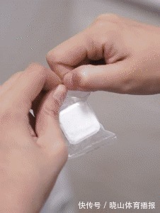 马桶脏了别费力刷,学会小妙招污垢清除一点都不费劲,轻松做懒人