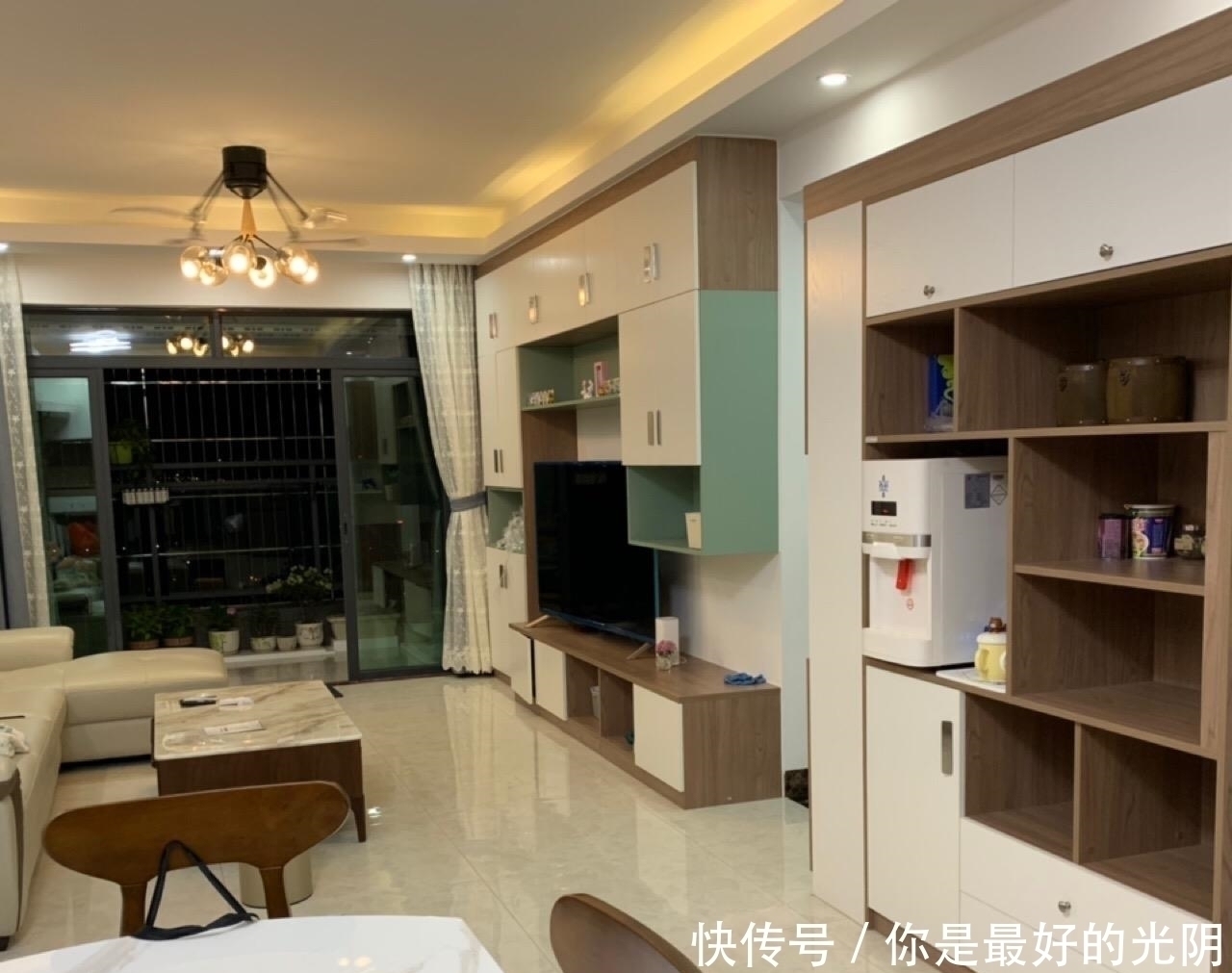 装修|终于搬新家,全屋打满柜子真实用,邻居参观都眼红,忍不住晒晒