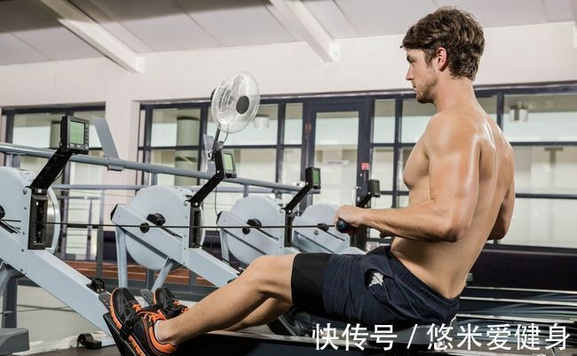 拉动|划船机锻炼什么部位？除了减脂瘦身，还能练到这4处肌肉