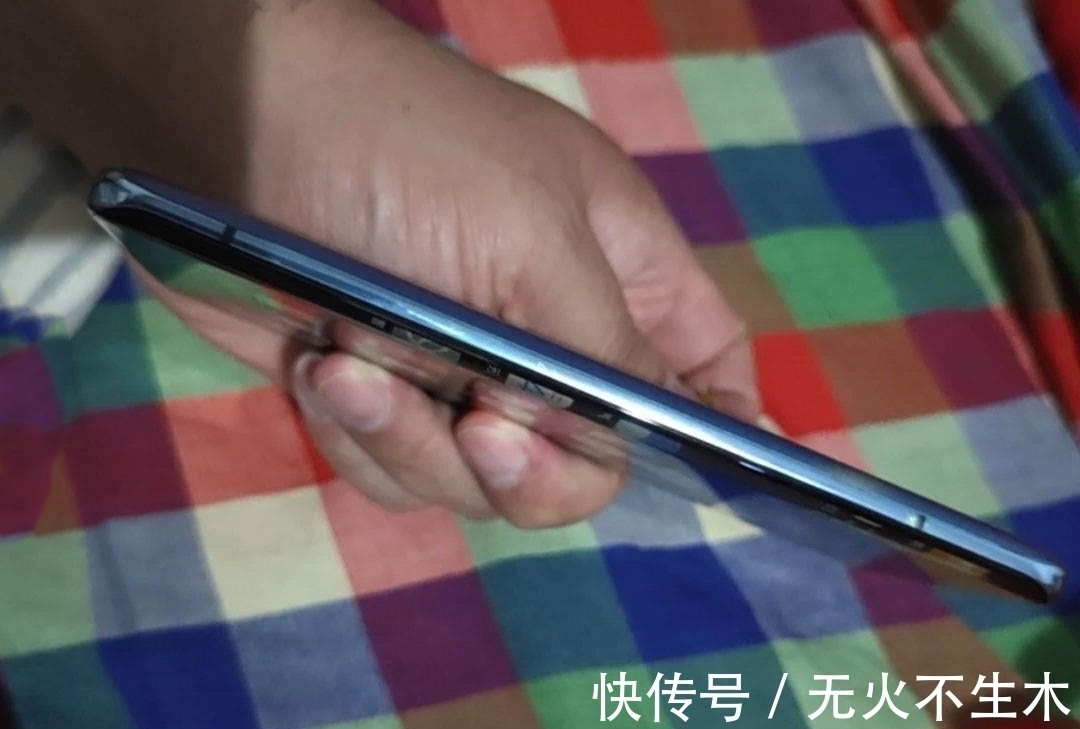 骁龙870|小米亮剑,曲面屏+1亿像素+无线充电,真香骁龙870手机跌至2579元