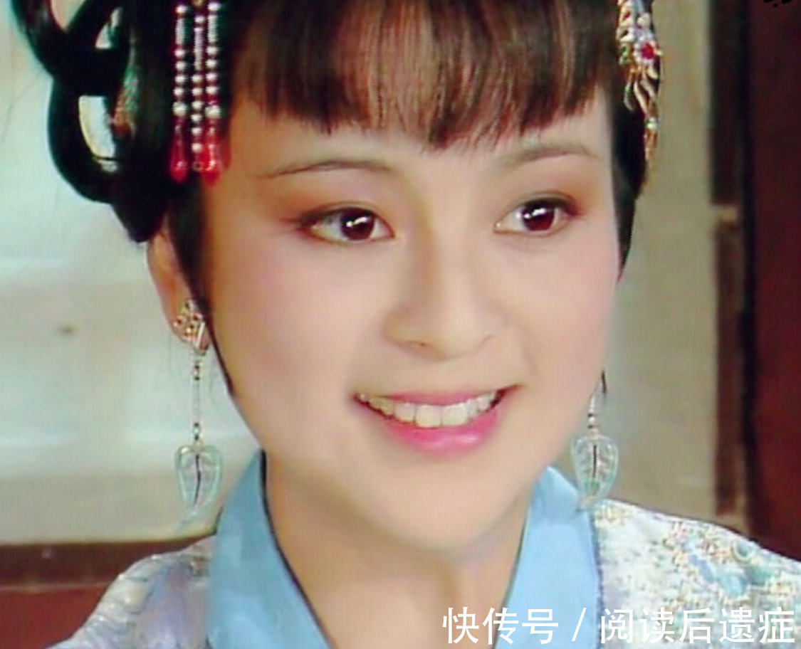 宝玉&司棋尚且知道拉着宝玉求情,迎春为何只会哭?不做任何尝试?