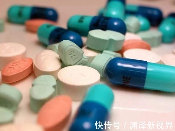 益生菌|吃抗生素后,肠道不适!每天喝一盒酸奶能缓解,还能调理过敏症