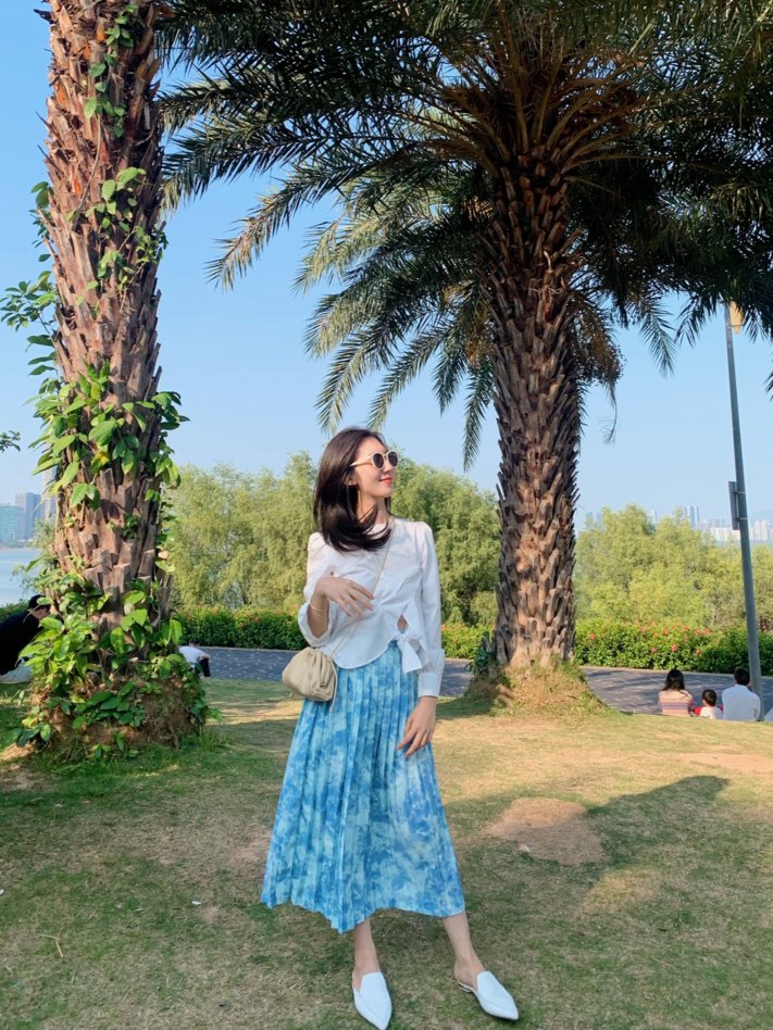 裙子|该买凉拖了!今夏流行这几款,耐穿又显高,搭配裙子好看极了