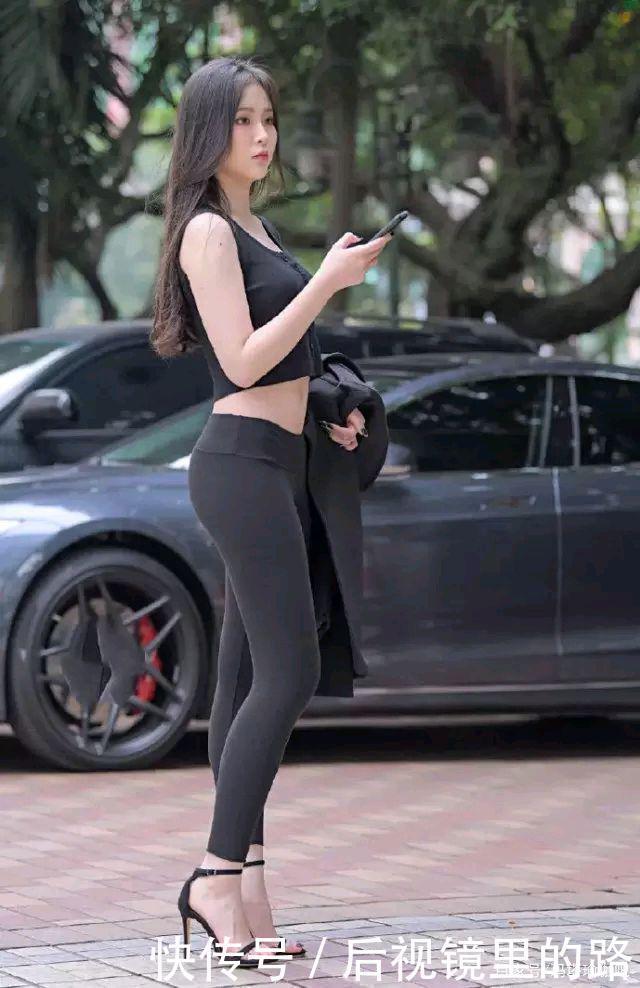 时尚|瑜伽裤这么穿才叫时尚,鞋子搭配也很关键哦!