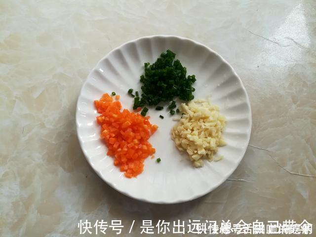 胡萝卜|自从学会土豆这吃法,我家一周吃掉20斤,比包子馒头好吃又好做