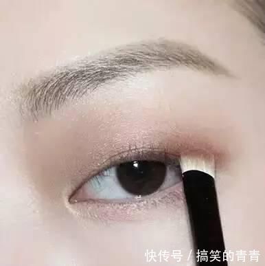 step|谁说单眼皮不好看?那是因为你不会单眼皮妆容!