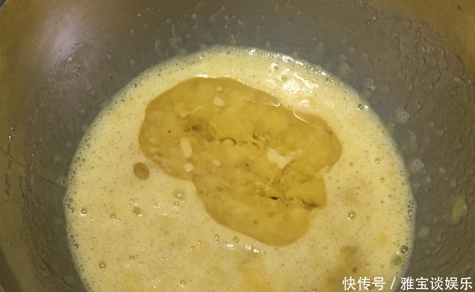 打发|教你用2根香蕉,2个鸡蛋,1碗面粉做蛋糕,免打发,新手一次成功