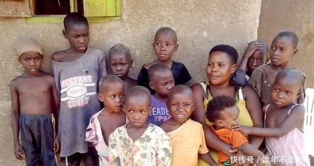 乌干达36岁单亲妈妈生了44个孩子 有三次是四胞胎四次是三胞胎 快资讯