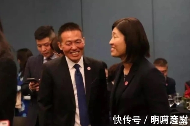 人才|听了女教授3点建议,任正非放下身段向离职员工道歉:是公司错了