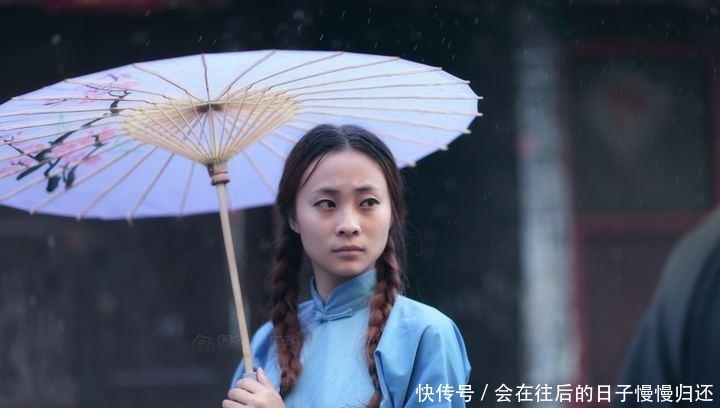 启功|她貌平文化低却嫁了国学大师,生前丈夫跪拜,身后为她独居30年