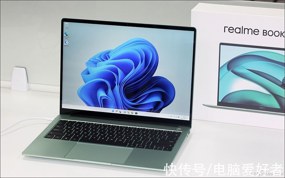 book|体验加倍 双面越级！realme Book增强版评测