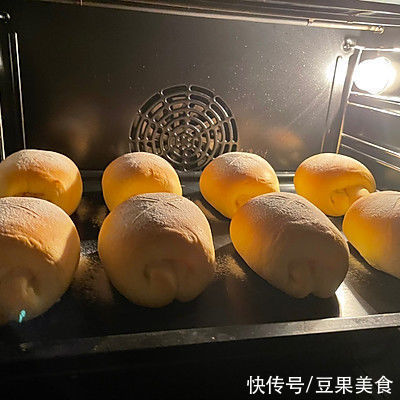 2g鸡蛋|可爱到爆的牛奶面包卷
