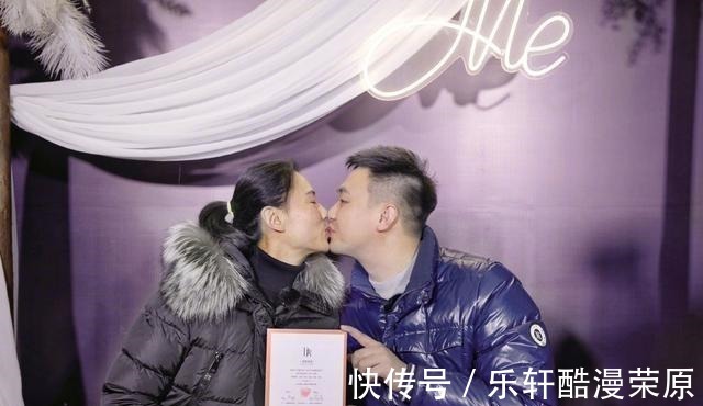 女神|体坛再添一冠军夫妻!泳坛一哥求婚女排女神,身材发福差点认不出