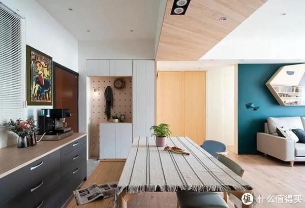 公寓|仅有70㎡的家,被改造成3室2卫2厅,入户清新舒适风,很有烟火气