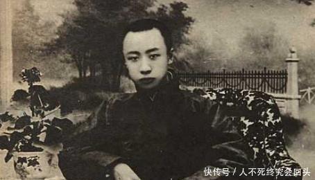 不服|溥仪重游故宫当场指出一错误,专家不服,他一语专家听完面红耳赤!