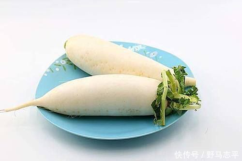 便秘|调理便秘好方法：多吃“一菜一汤”，2个误区别入，排便变通畅
