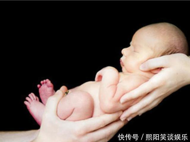 脐带|有了宝宝之后,孩子身上这个东西最好不要扔,和脐带血一样重要