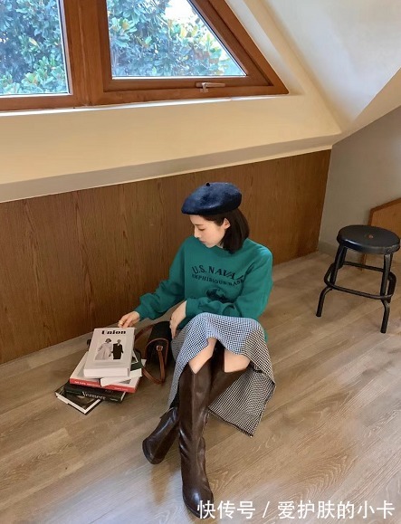 小姐姐|秋装穿着没新鲜感?不如配上一顶贝雷帽,造型更显洋气,时髦度up