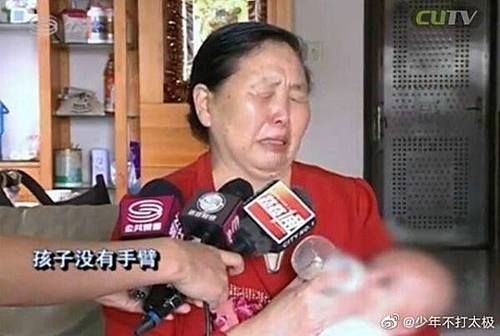 孕妈快看，孕检报告正常出生却没右臂，医院：愿担责30%