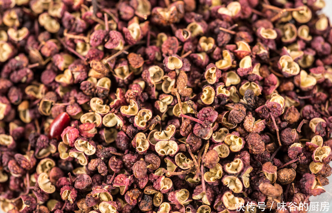 牢记|炖牛羊肉时, 调料别乱放,牢记“2放2不放”,汤鲜肉嫩特别香