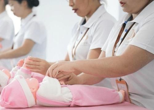 高血脂|常吃馒头不利于血脂稳定？医生：这“2白”尽量避开