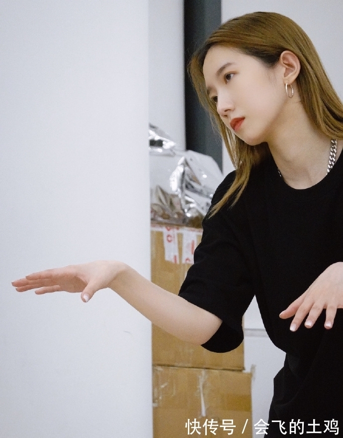 教主說圈內(nèi)小花生:楊紫、孟美岐、倪妮