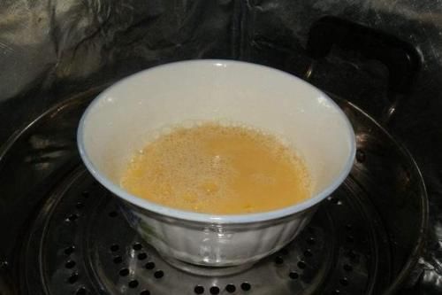 鸡蛋液只加水就上锅蒸大错特错！少了这1味，怪不得鸡蛋羹有腥味