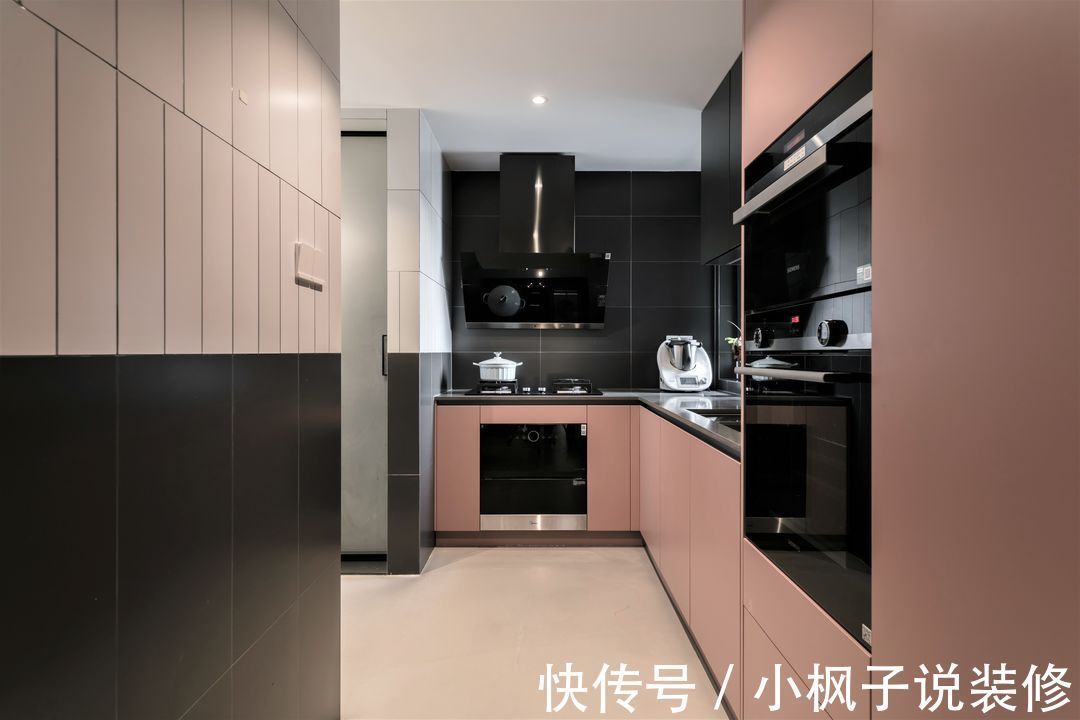 地板|去客厅化设计,不铺地板不铺砖,100㎡的家反而更时尚大气