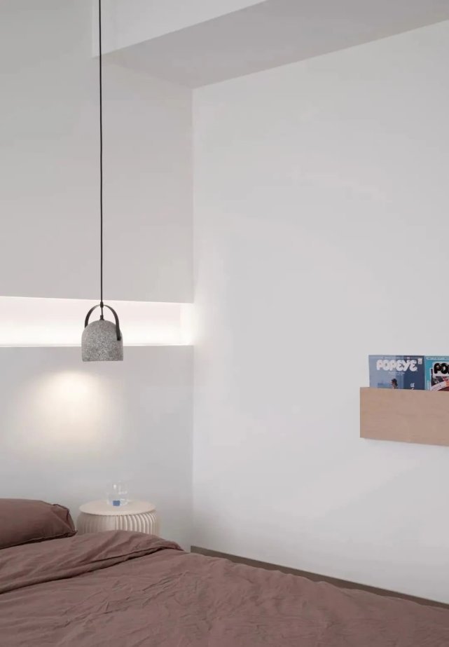 主卧|140㎡简约风格装修,用简单、干净的空间包裹温暖相伴人生