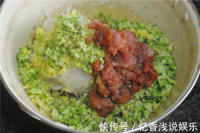 萝卜|天冷,早餐我家从不吃馒头,最爱萝卜饼,简单省事,比吃肉还好