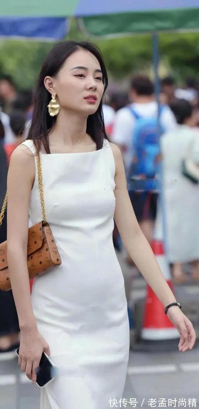 叉腰裙|典雅的西服,轻盈舒适,大气自然