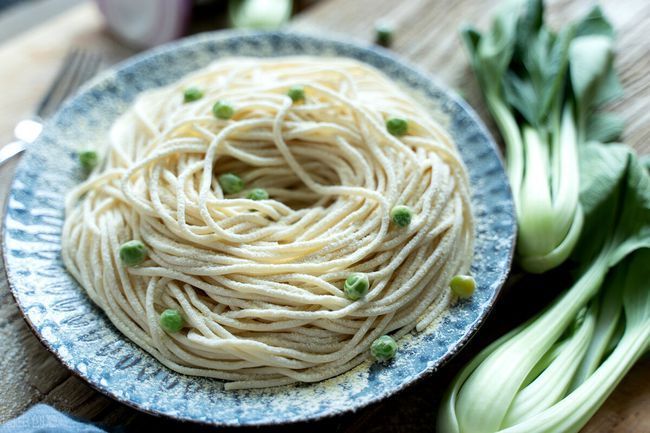 血管堵塞|大鱼大肉并不是高血脂的源头,医生告诫:这3物才是劝你管住嘴