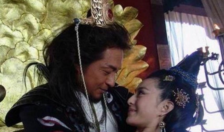 背着|周文王背着姜子牙走了800步,周朝800年,犯了个大错!