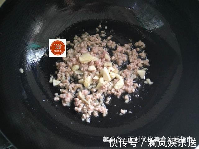 豆瓣酱|我做的烧茄子,不油炸更入味,隔天就做一次,孩子多吃一碗饭!