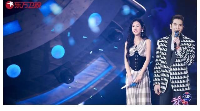 《我们的歌3》同样是好声音冠军,张碧晨进决赛,单依纯为何早早收场