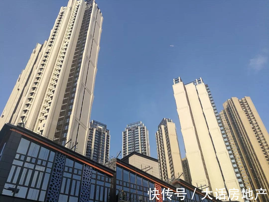 龙华|深圳龙华第一豪宅,全体业主请愿退房!开发商会怎么办?