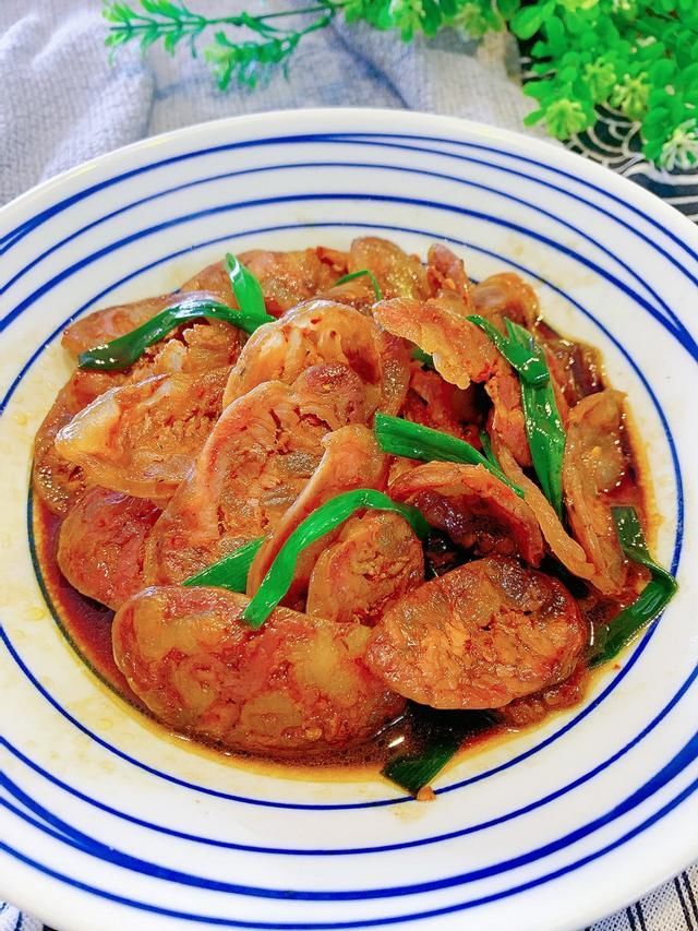 春节将至，遇到这菜别错过，比羊肉营养，比排骨便宜，全家都爱吃