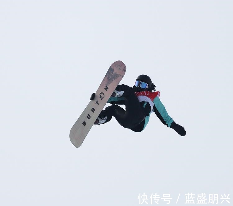 中国队|冬奥精彩时刻4朵金花雪中起舞“王牌之师”晋级决赛!