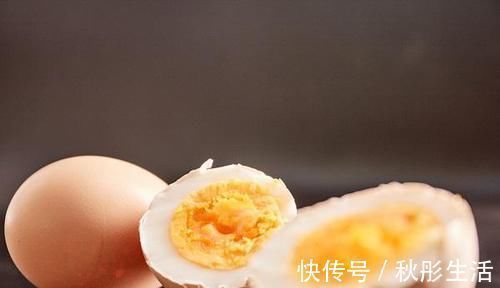 胆固醇|天天吃鸡蛋会加速血管堵塞吗 鸡蛋到底能不能天天吃 医生告诉你