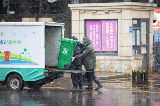 大雪|瑞雪兆丰年 武汉的雪如期而至