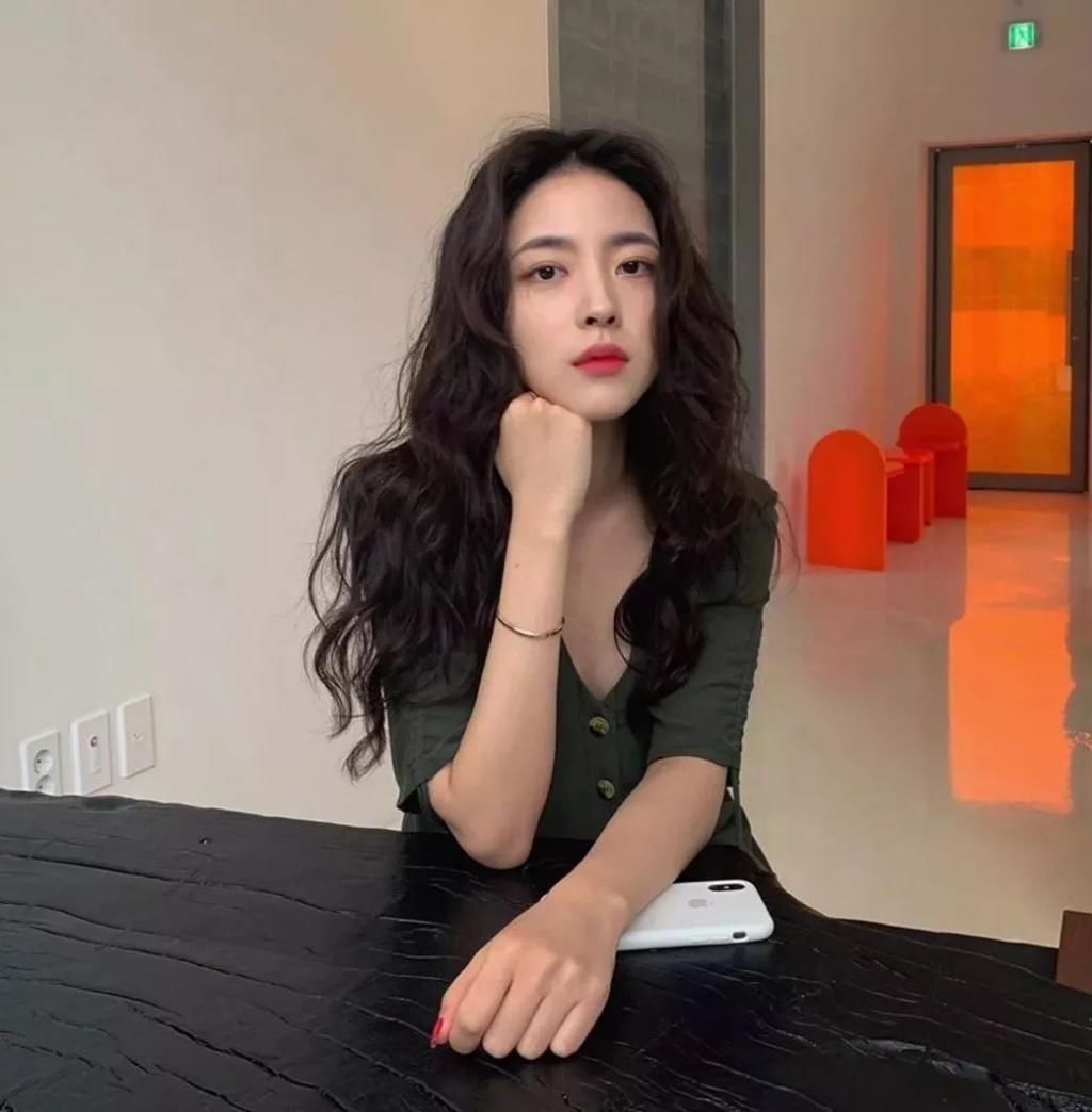 女生|2021最适合立春的气质长发造型！爱美的女生记得收藏哦！