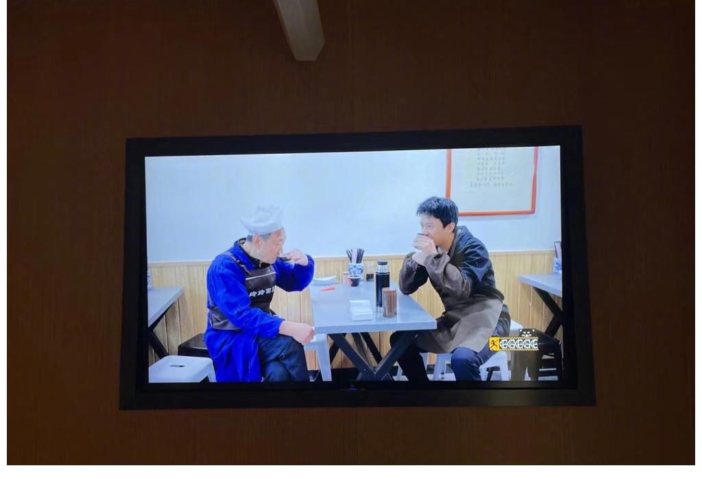 孙俪为邓超新综艺节目隔空在线加油 又秀一把恩爱